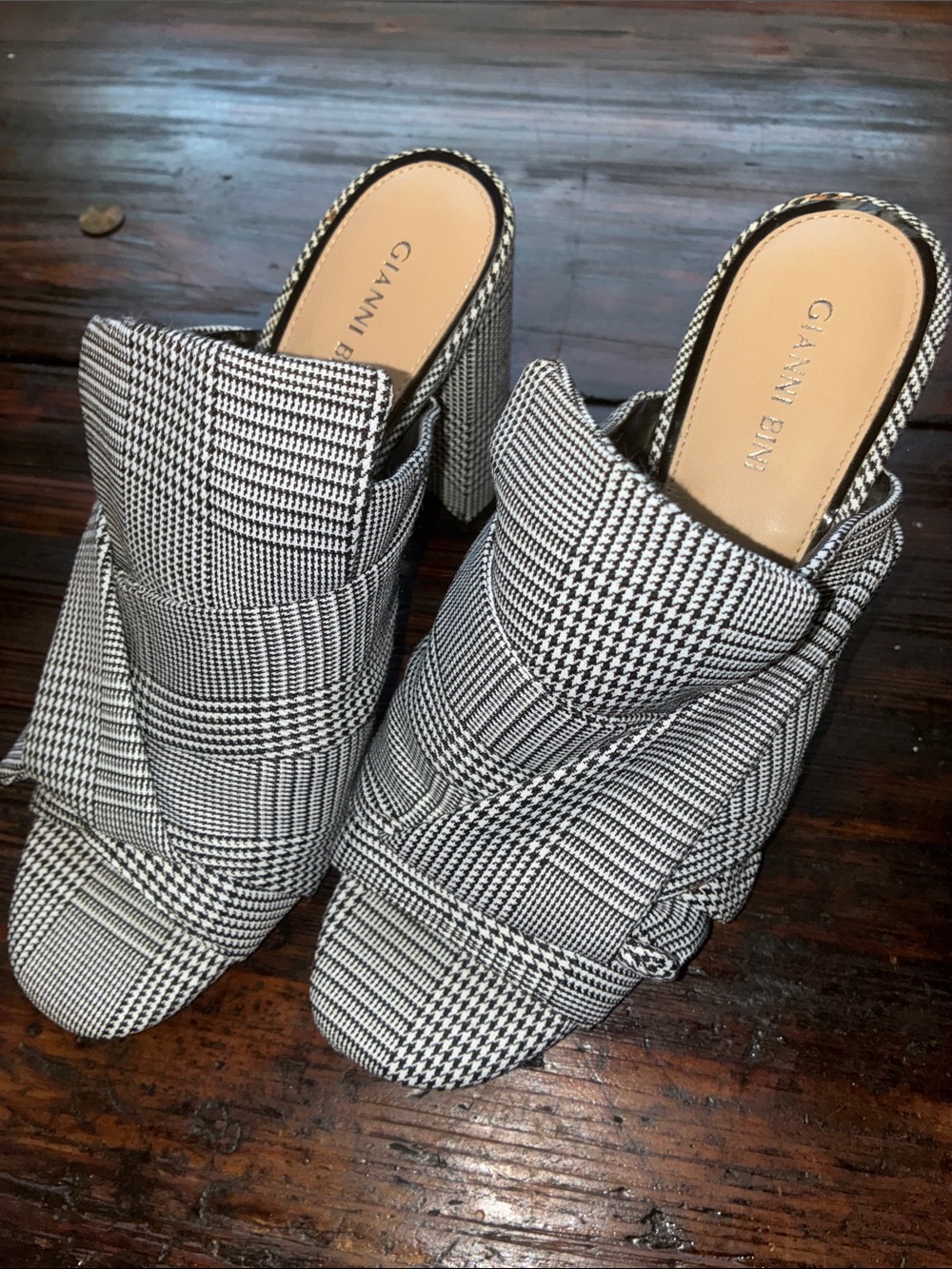Gianni Bini Black & White Plaid Knotted Mule Heels